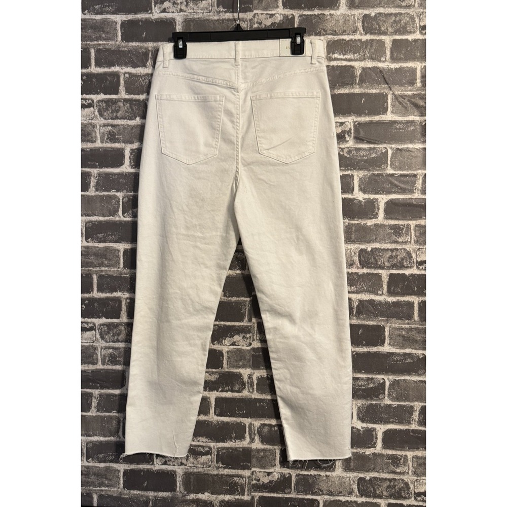 Express White Mom Jean Super High Rise‎ Jeans 8R Raw Hem Distressed NWT - Picture 6 of 8